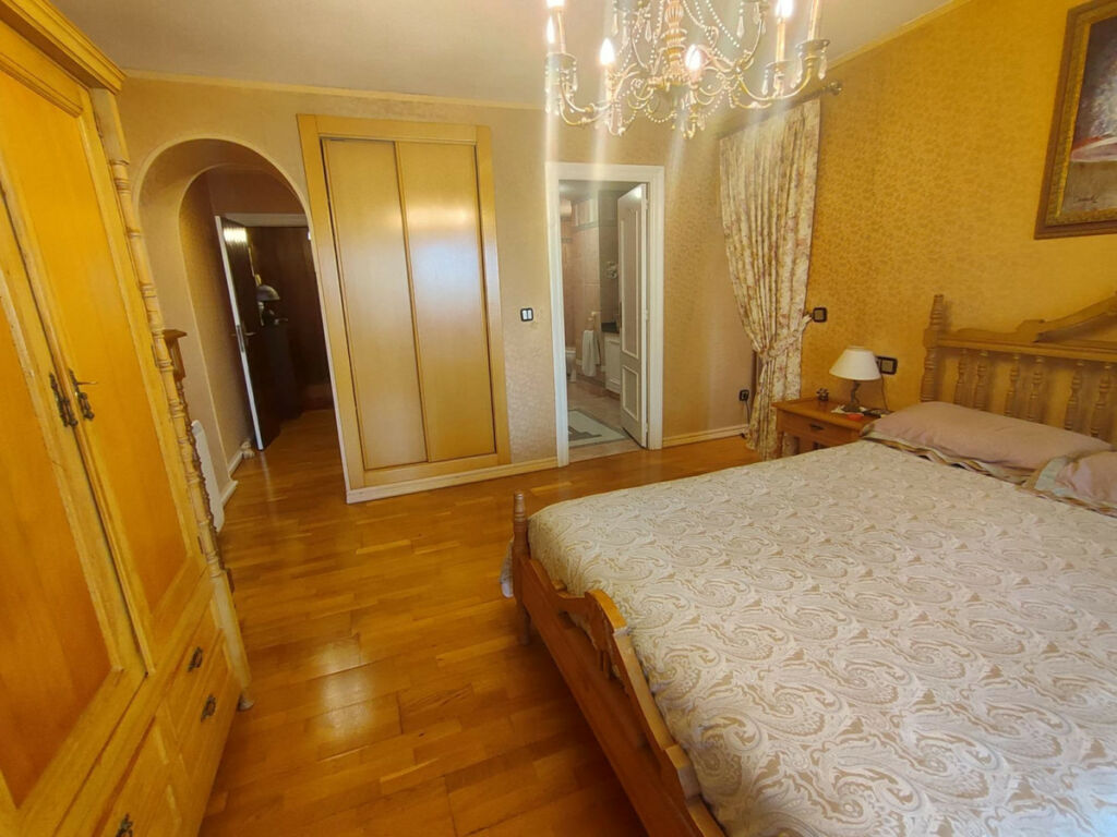 Middle Floor Apartment Torrevieja Alicante - image 20