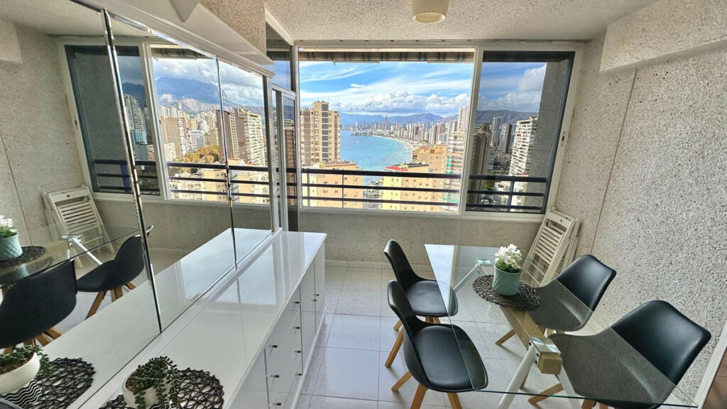 Middle Floor Apartment Benidorm Alicante - image 20