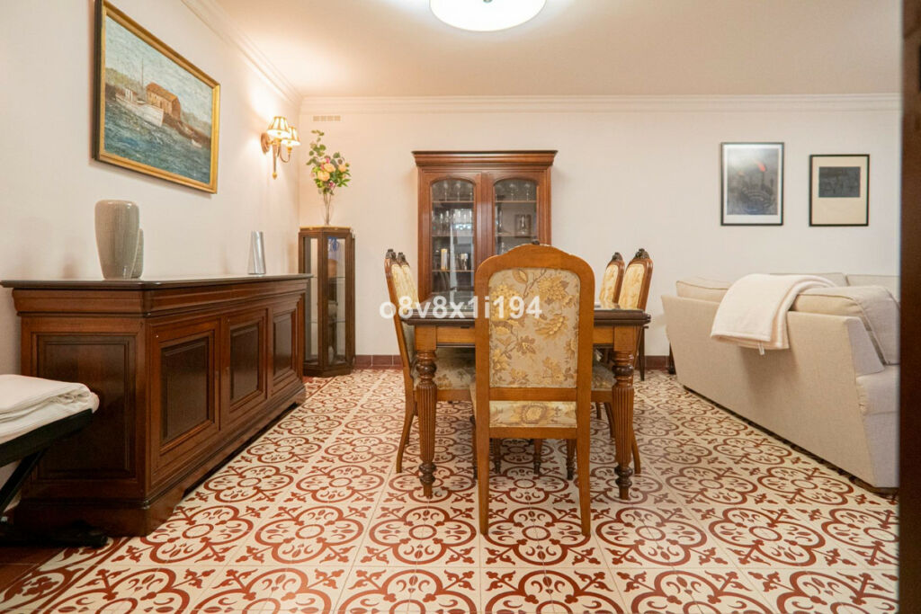 Detached Villa Fuengirola Málaga - image 20