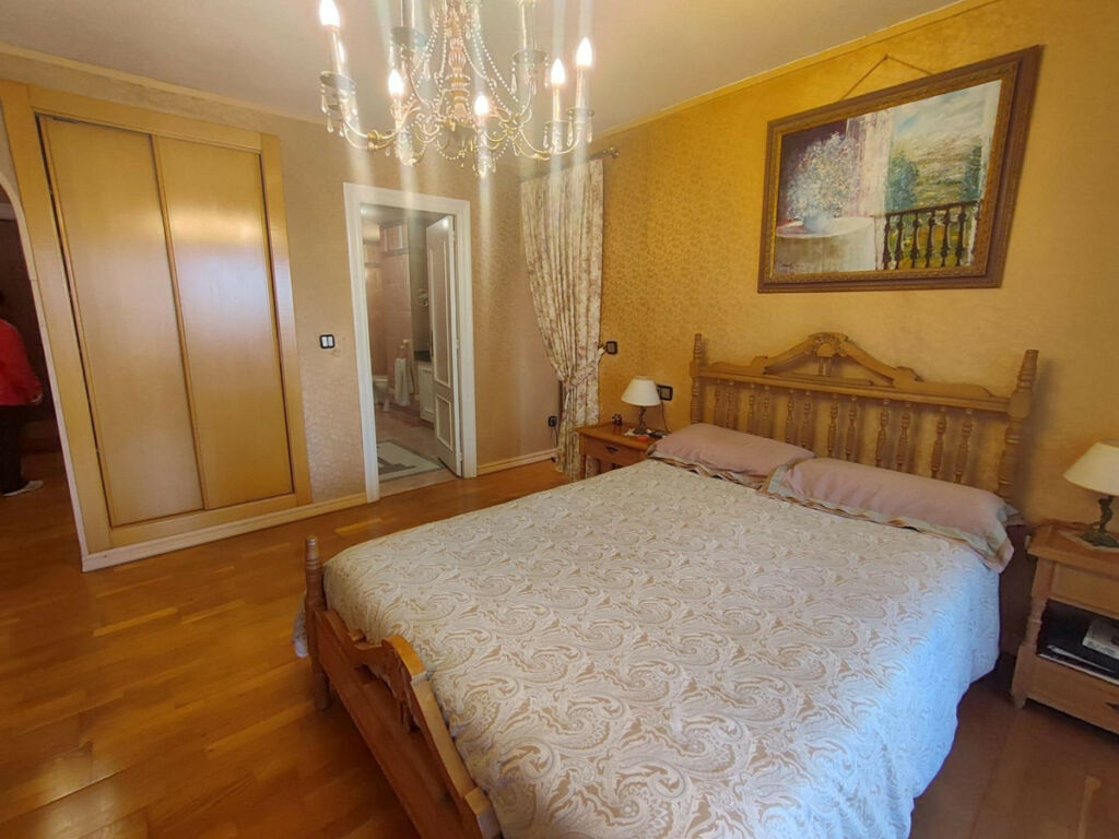 Middle Floor Apartment Torrevieja Alicante - image 21