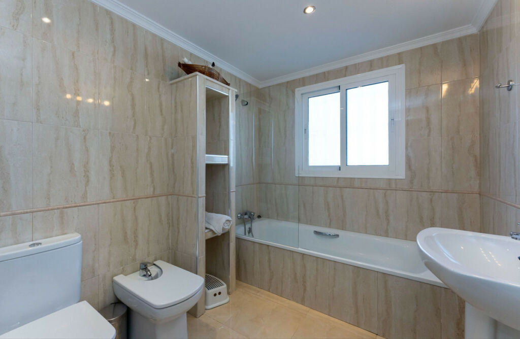 Detached Villa Alhaurín el Grande Málaga - image 21
