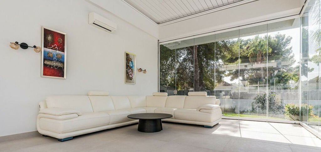 Detached Villa Nueva Andalucía Málaga - image 21