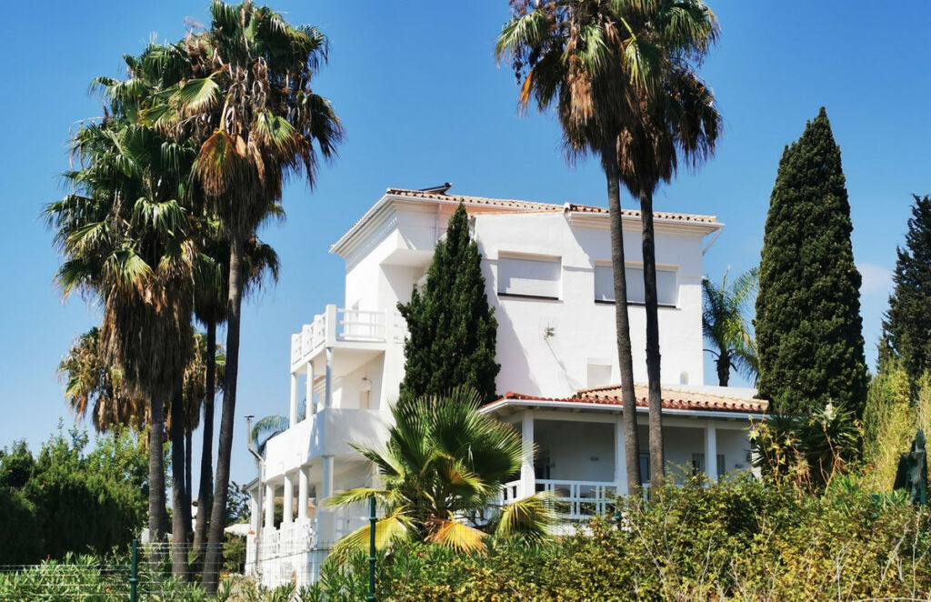 Detached Villa Atalaya Málaga - image 9
