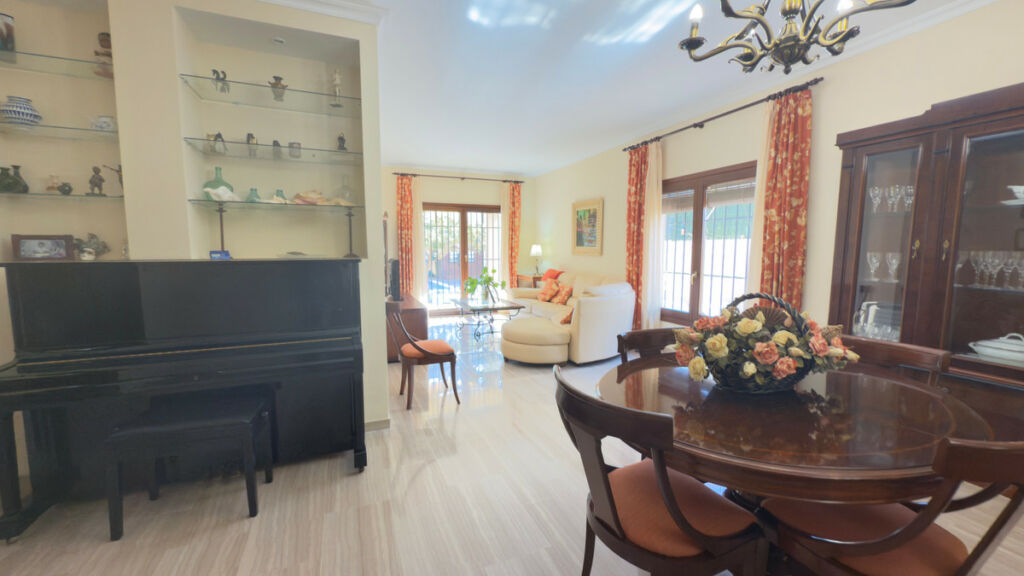 Detached Villa Antequera Málaga - image 21