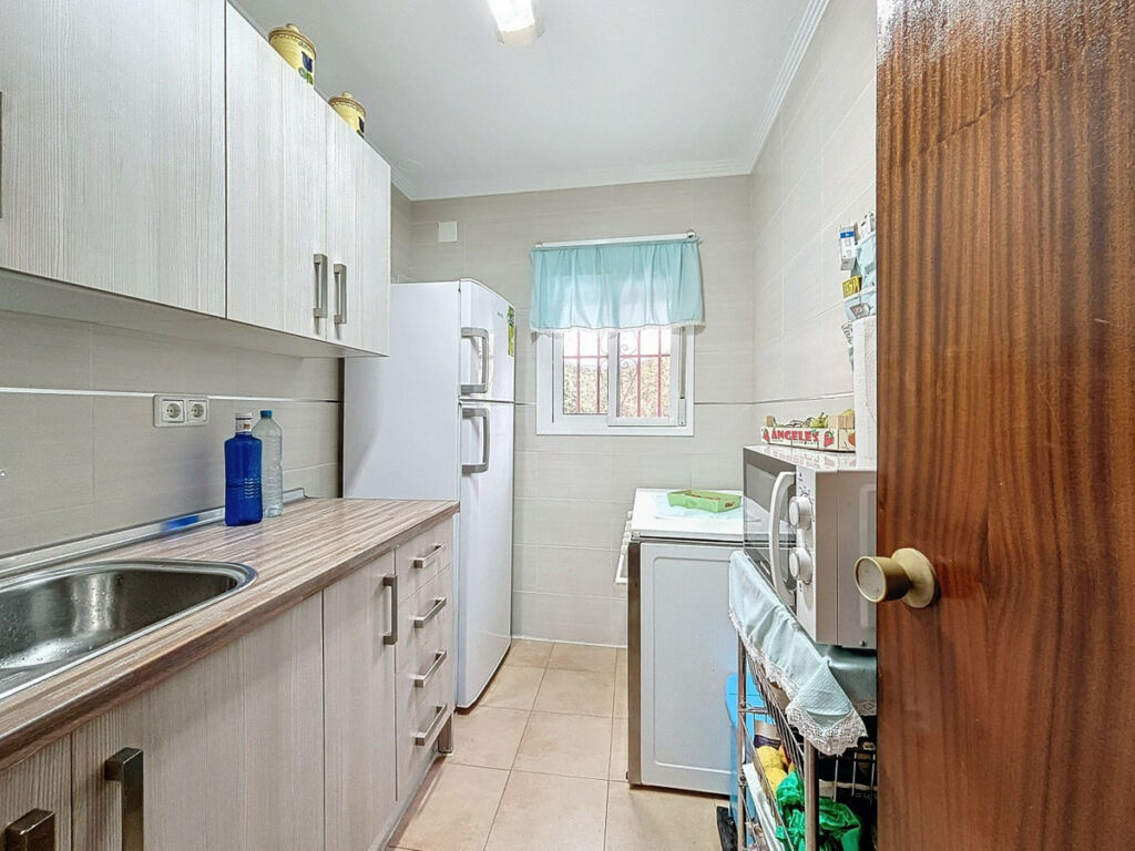 Detached Villa Alcaucín Málaga - image 21