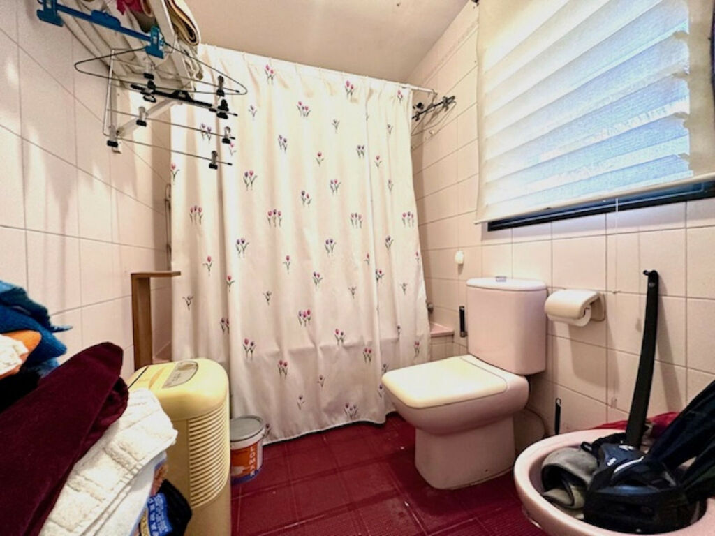 Middle Floor Apartment Estepona Málaga - image 20