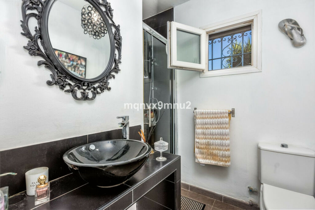 Detached Villa El Chaparral Málaga - image 24