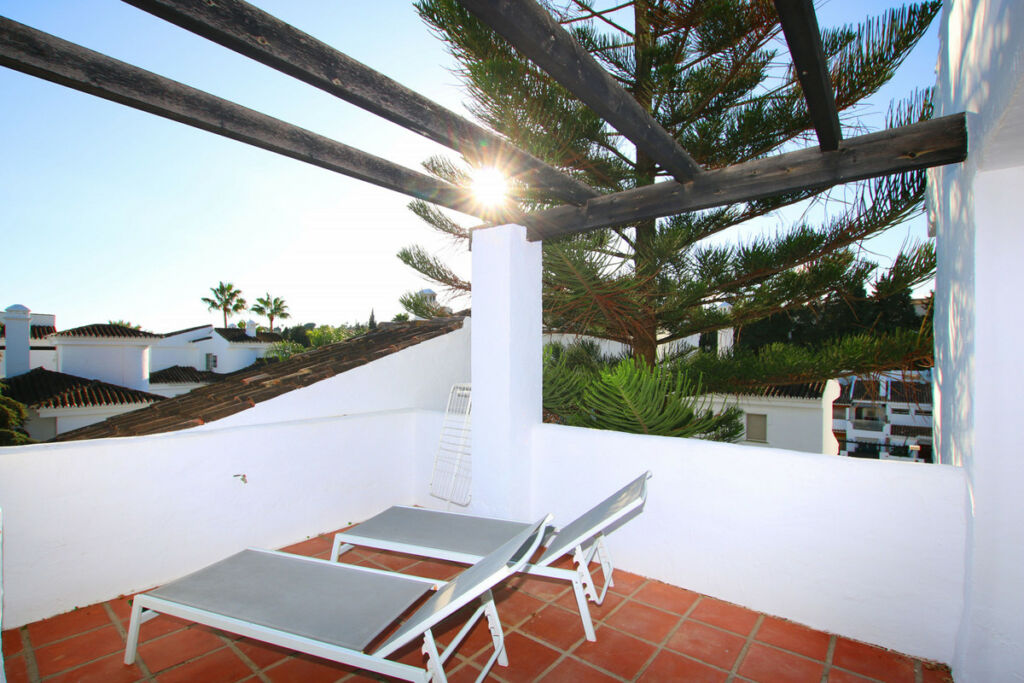 Penthouse Duplex Nueva Andalucía Málaga - image 21