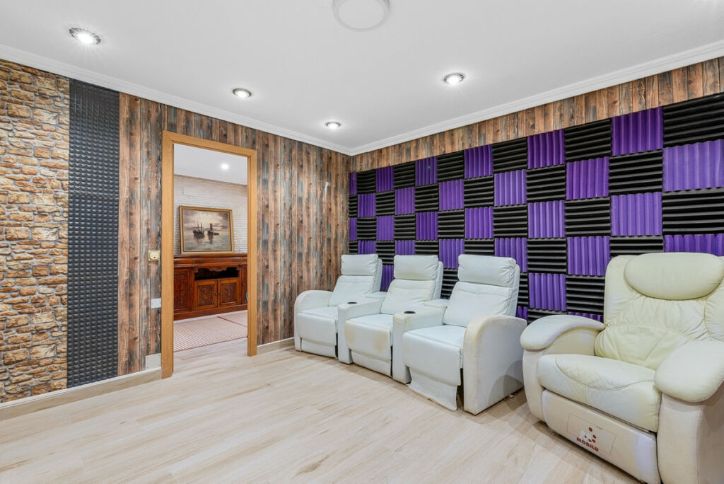 Townhouse Torrevieja Alicante - image 20