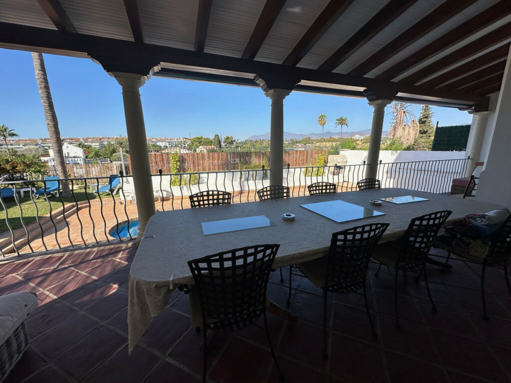 Detached Villa San Pedro de Alcántara Málaga - image 21