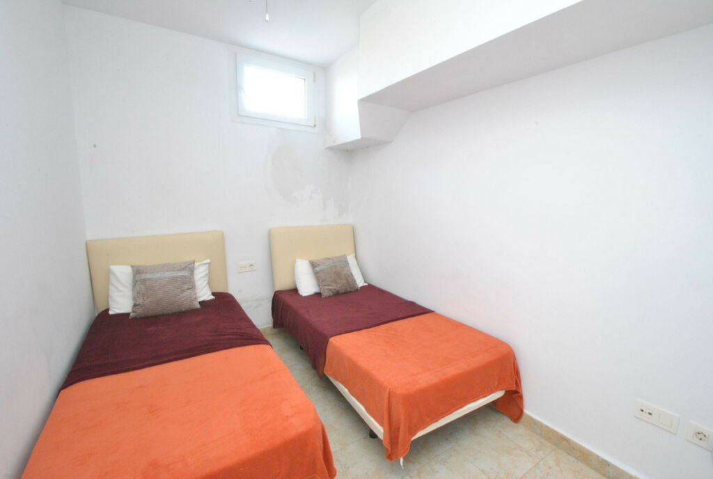 Townhouse Cabopino Málaga - image 21
