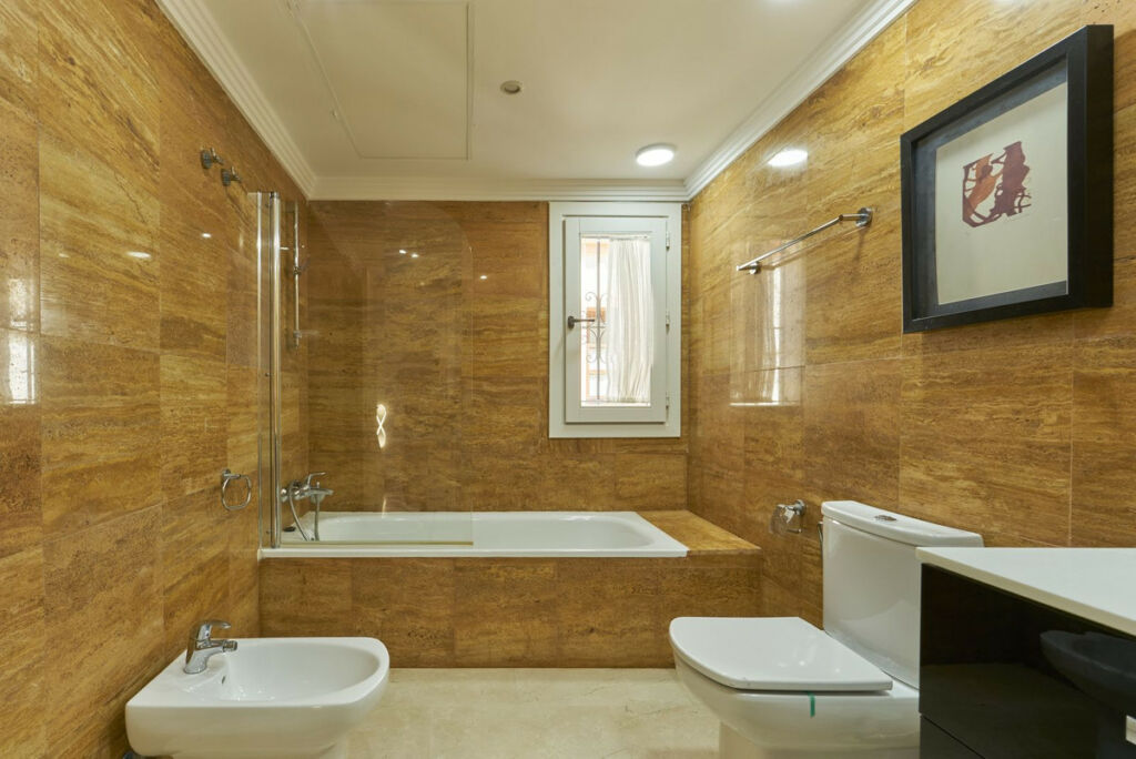 Semi-Detached House The Golden Mile Málaga - image 21