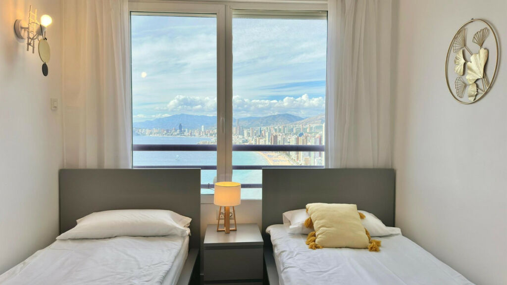 Middle Floor Apartment Benidorm Alicante - image 21