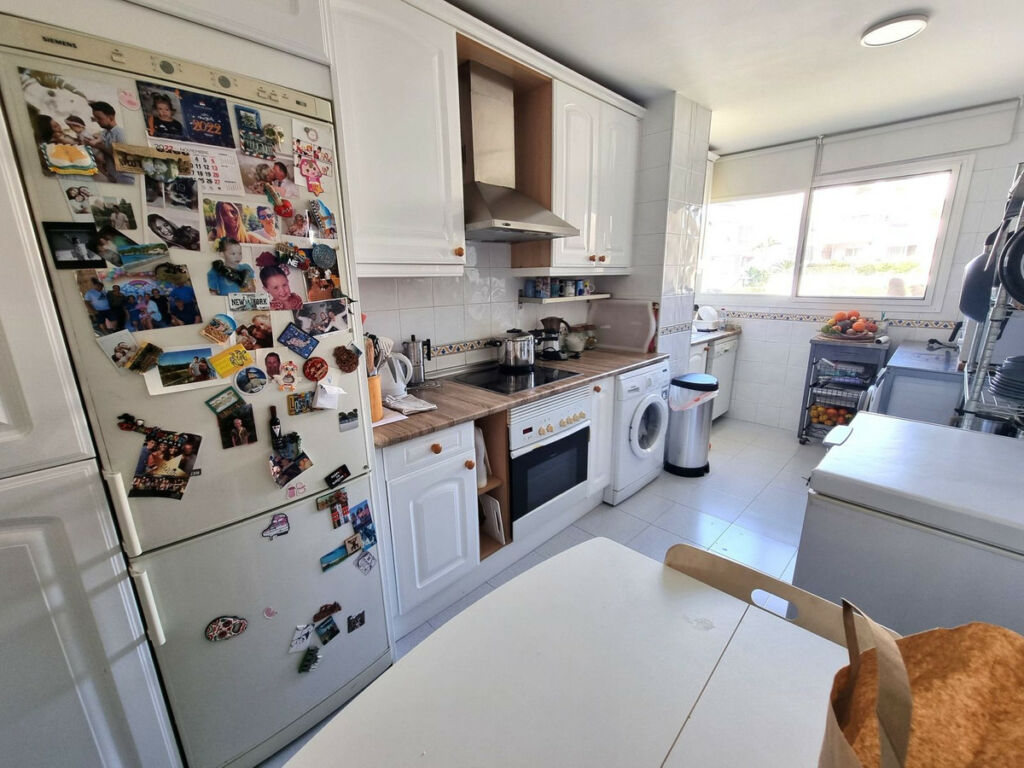 Top Floor Apartment Estepona Málaga - image 21