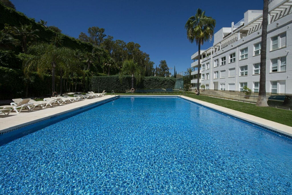 Ground Floor Apartment Nueva Andalucía Málaga - image 22
