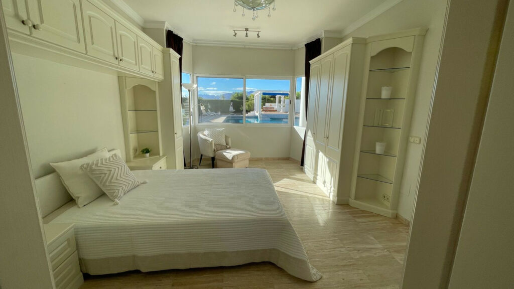 Detached Villa Mijas Málaga - image 21