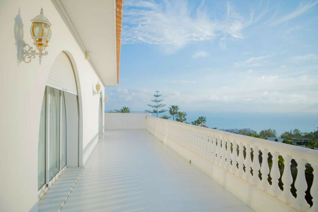 Detached Villa Benalmadena Málaga - image 22