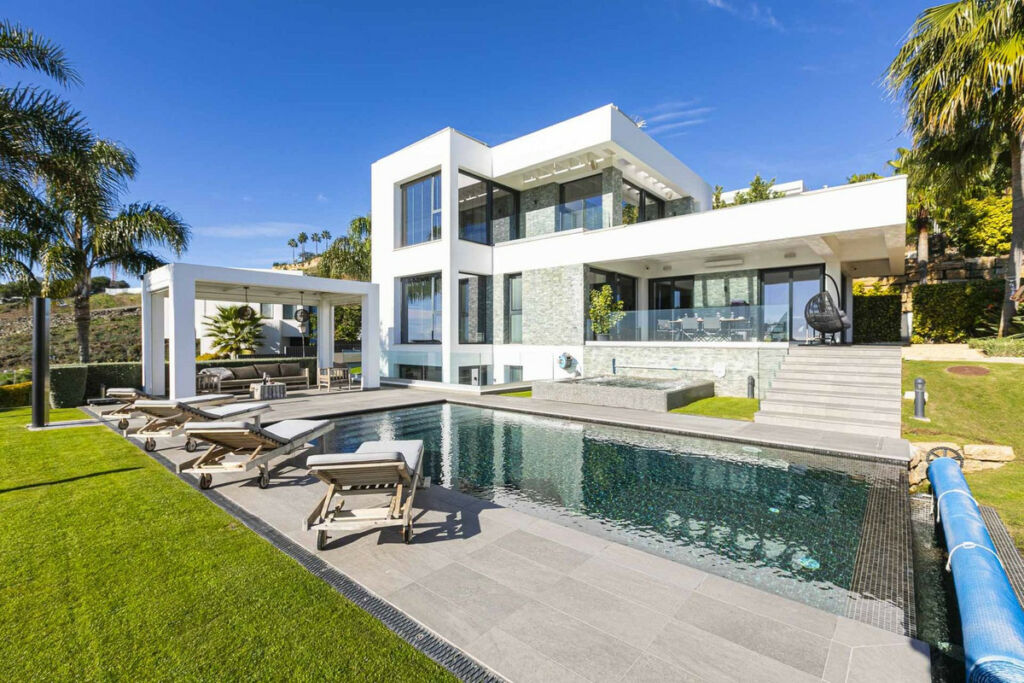Detached Villa Benahavís Málaga - image 22