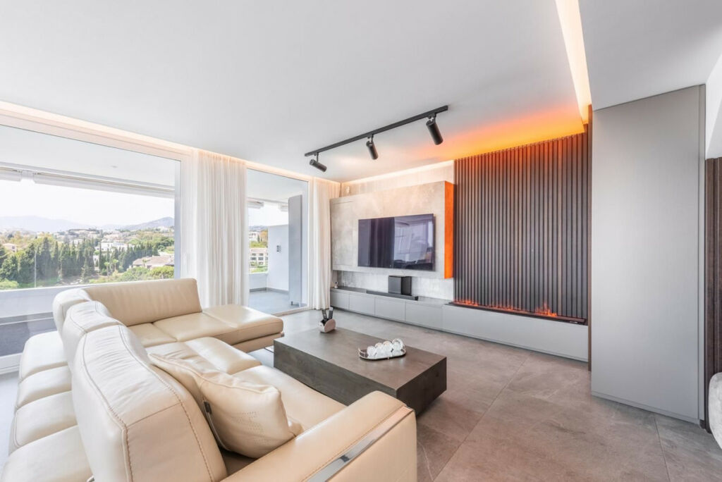Penthouse La Quinta Málaga - image 22