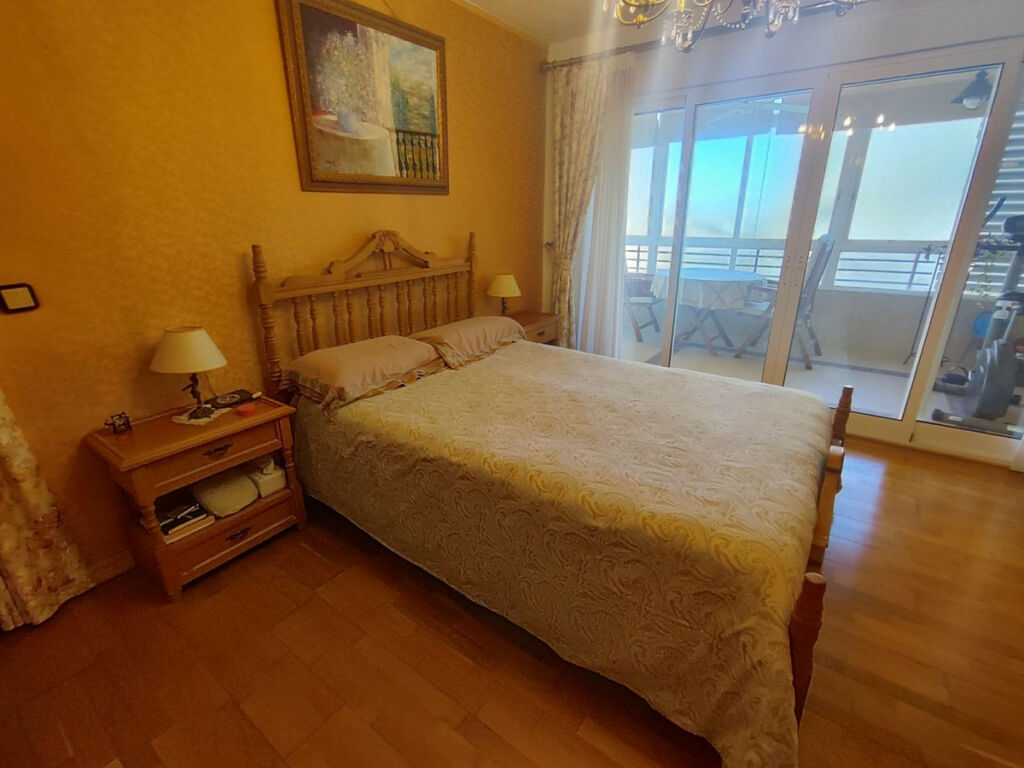 Middle Floor Apartment Torrevieja Alicante - image 22