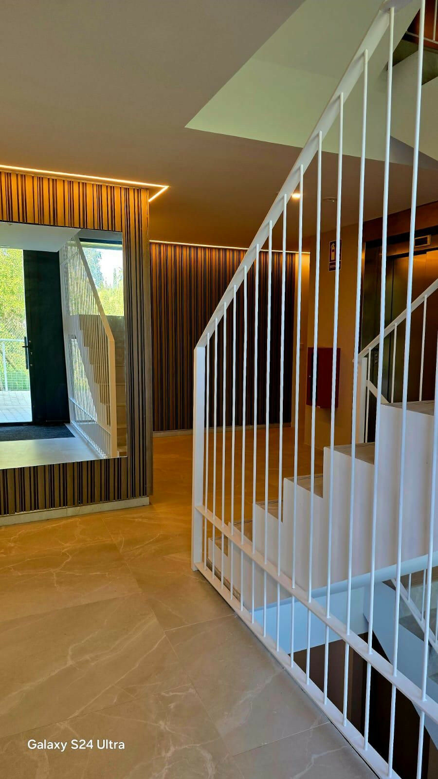Middle Floor Apartment Estepona Málaga - image 27