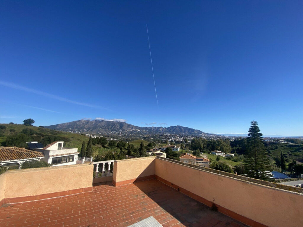 Detached Villa Mijas Costa Málaga - image 23