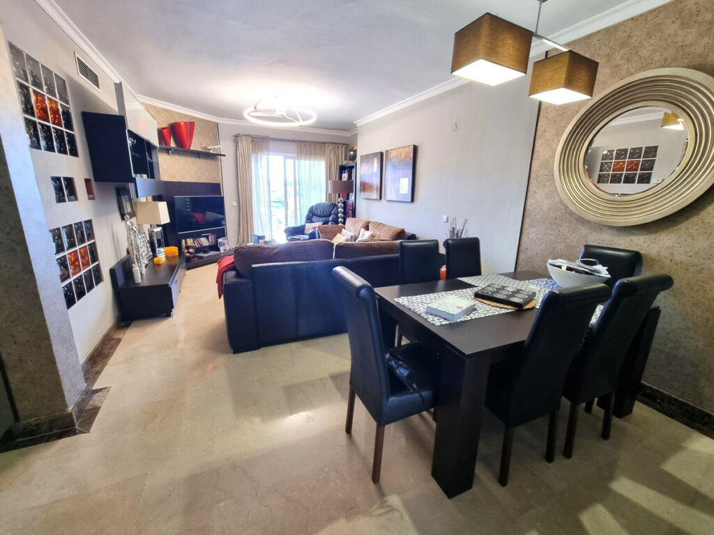 Top Floor Apartment Estepona Málaga - image 23