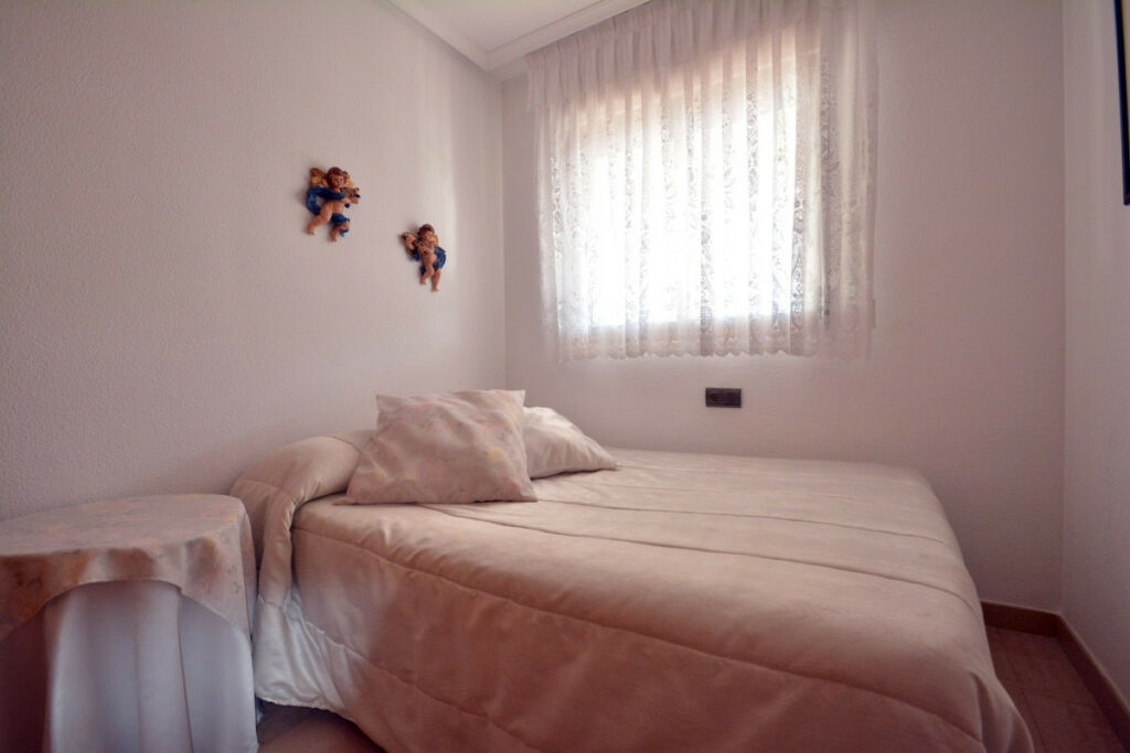 Penthouse Guardamar del Segura Alicante - image 23