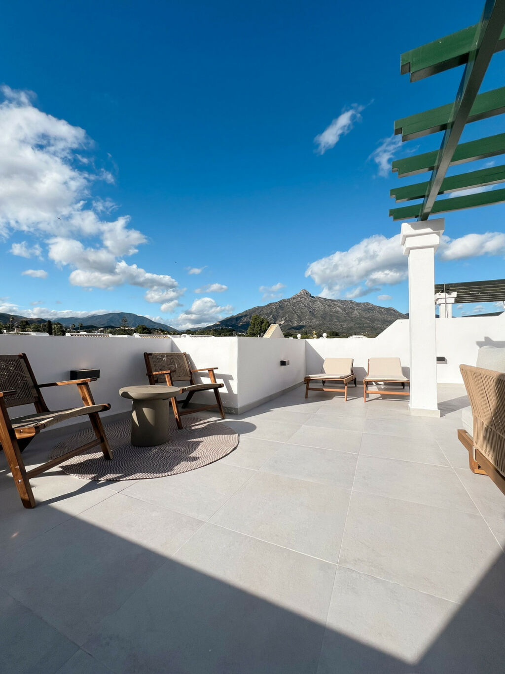 Penthouse Duplex Nueva Andalucía Málaga - image 23