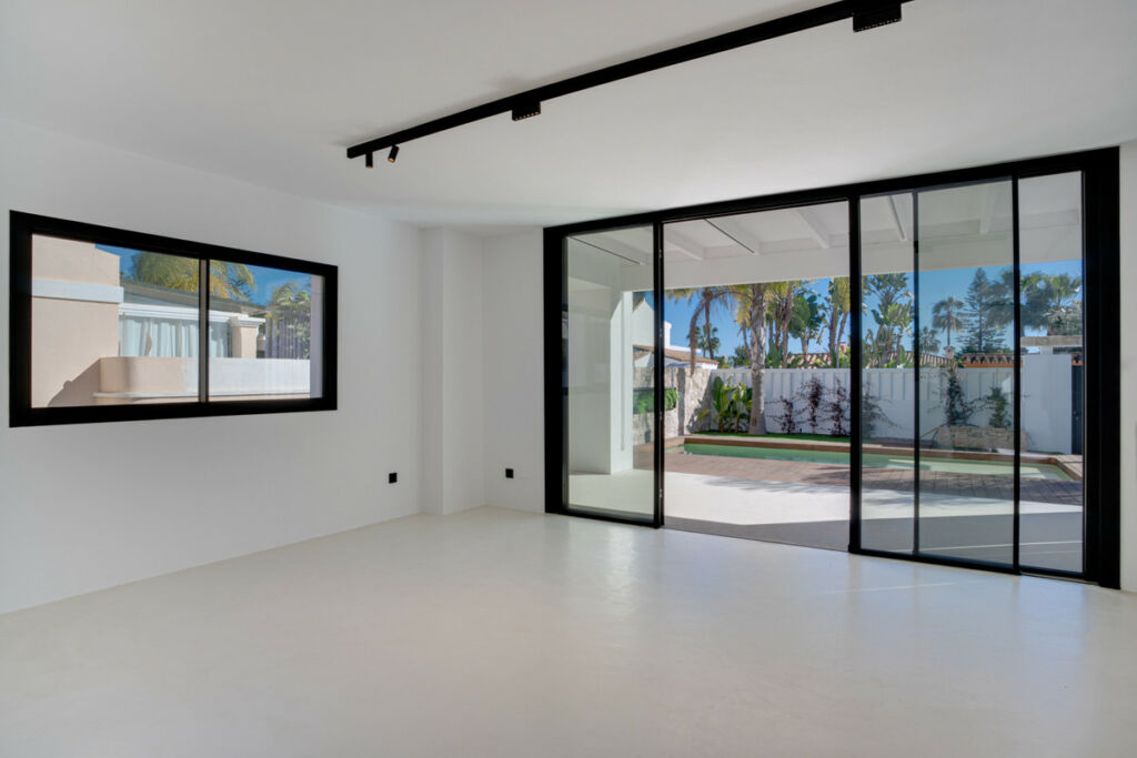 Detached Villa Costalita Málaga - image 24