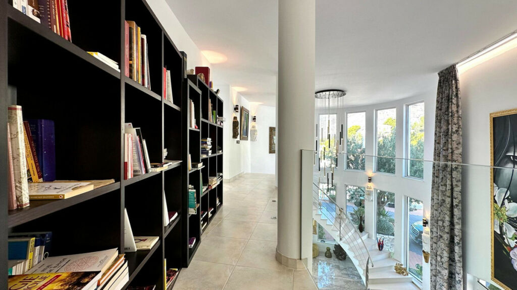 Detached Villa Altea Alicante - image 23