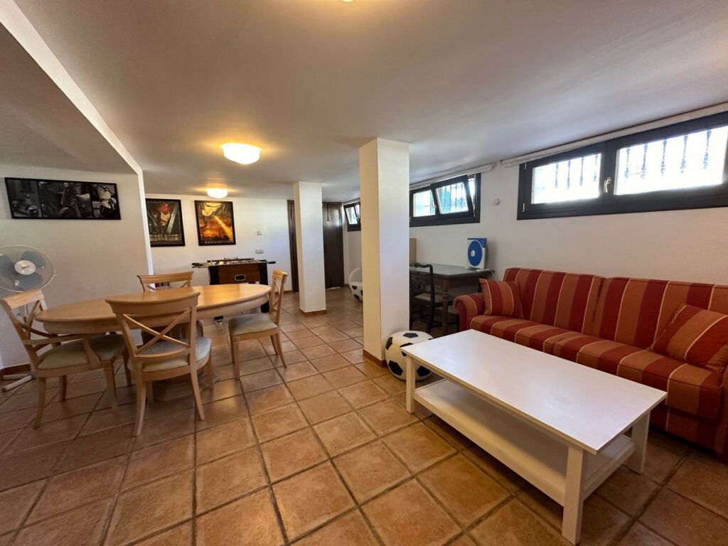 Detached Villa San Pedro de Alcántara Málaga - image 24
