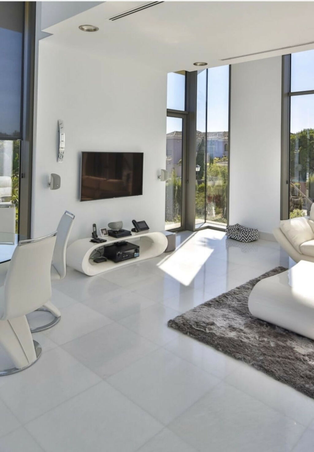 Detached Villa Sotogrande Cádiz - image 24