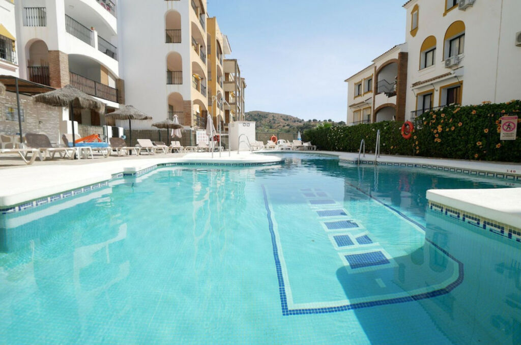 Ground Floor Apartment Calahonda Málaga - image 24