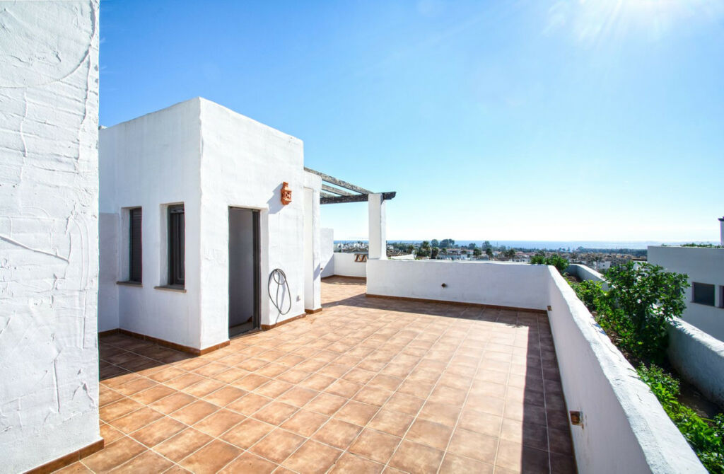 Penthouse Estepona Málaga - image 26