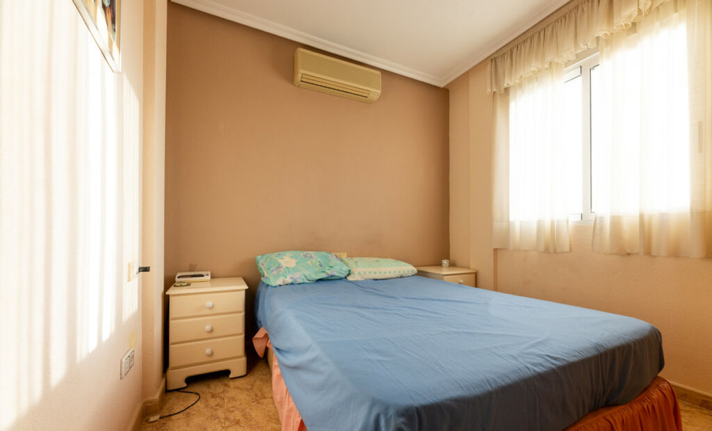 Detached Villa Los Altos Alicante - image 25