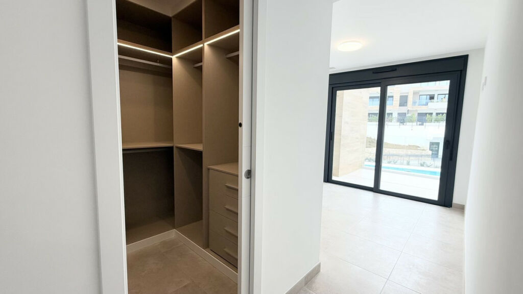 Penthouse Estepona Málaga - image 25