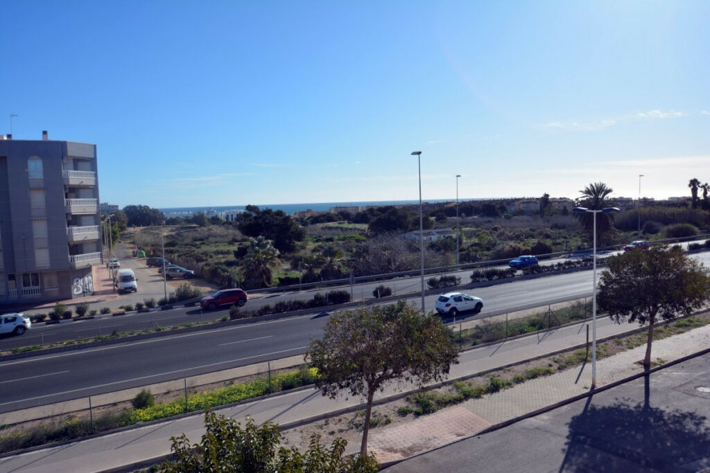 Semi-Detached House Guardamar del Segura Alicante - image 25