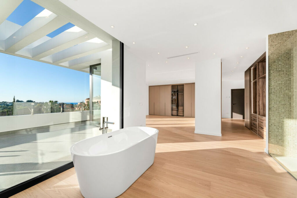 Detached Villa Benahavís Málaga - image 25