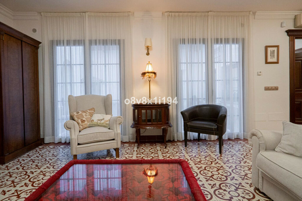 Detached Villa Fuengirola Málaga - image 25