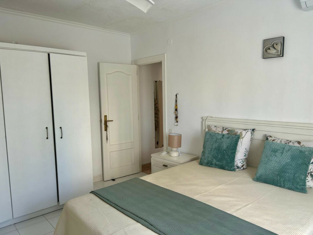 Middle Floor Apartment Finestrat Alicante - image 25
