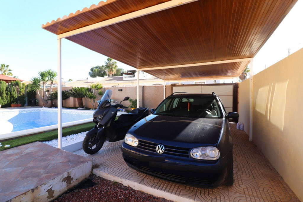 Detached Villa Benijofar Alicante - image 23