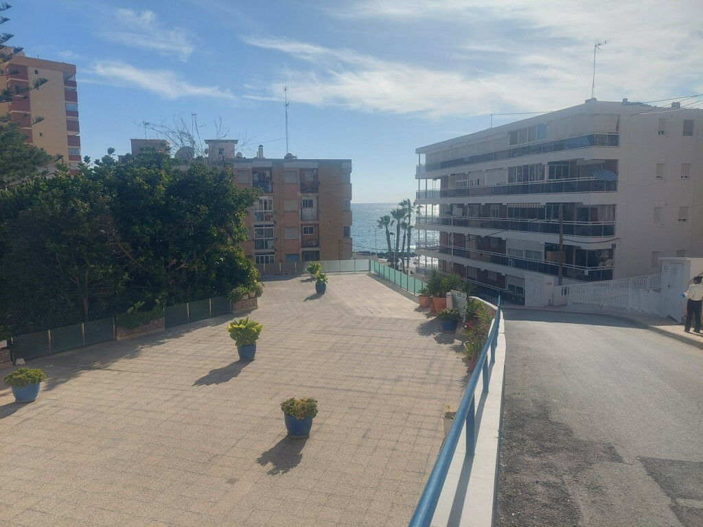 Middle Floor Apartment Finestrat Alicante - image 25