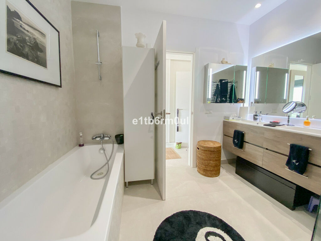 Detached Villa Casares Playa Málaga - image 26