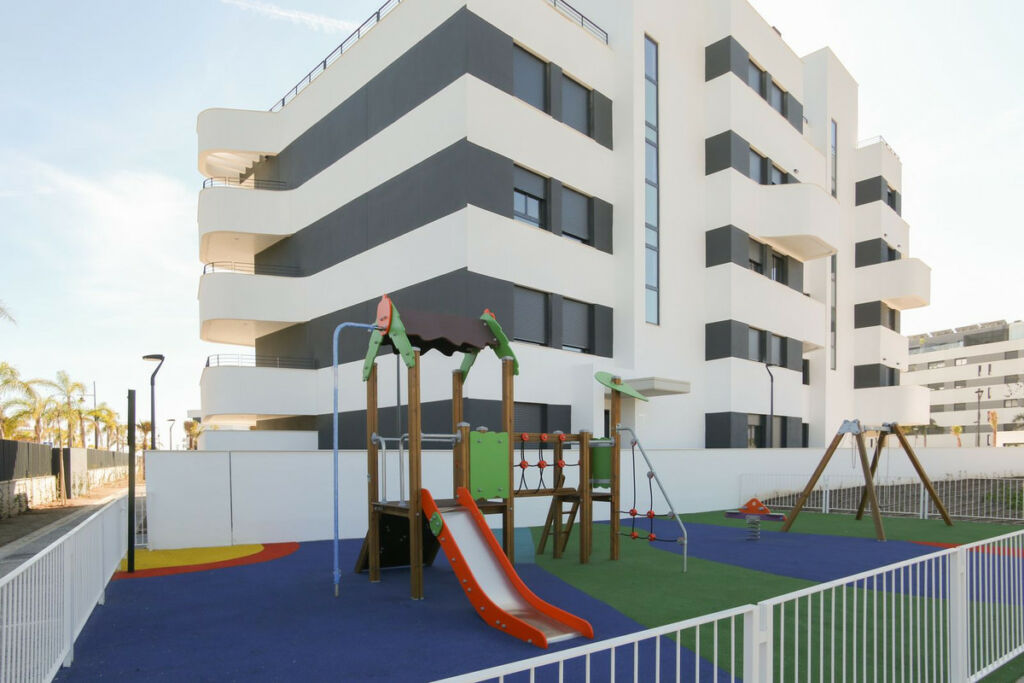 Middle Floor Apartment Los Alamos Málaga - image 26