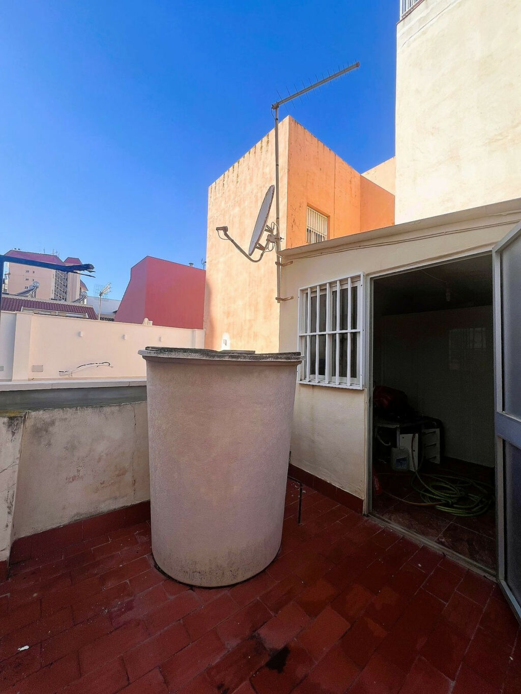 Townhouse Fuengirola Málaga - image 26