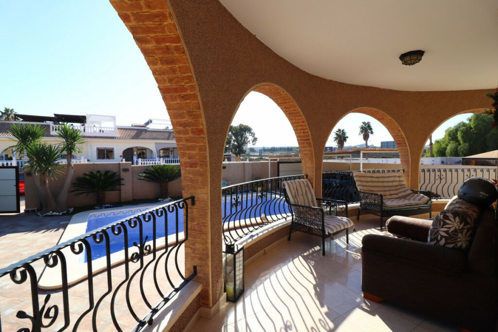 Detached Villa Benijofar Alicante - image 24