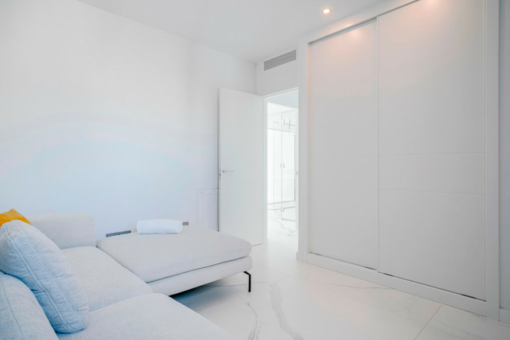 Middle Floor Apartment Benidorm Alicante - image 26