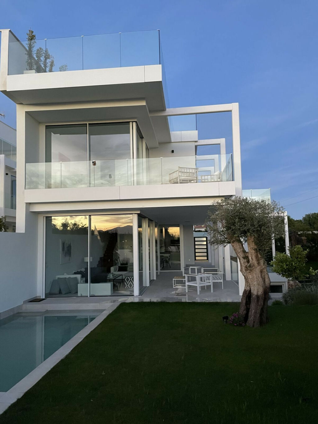 Detached Villa Marbella Málaga - image 26