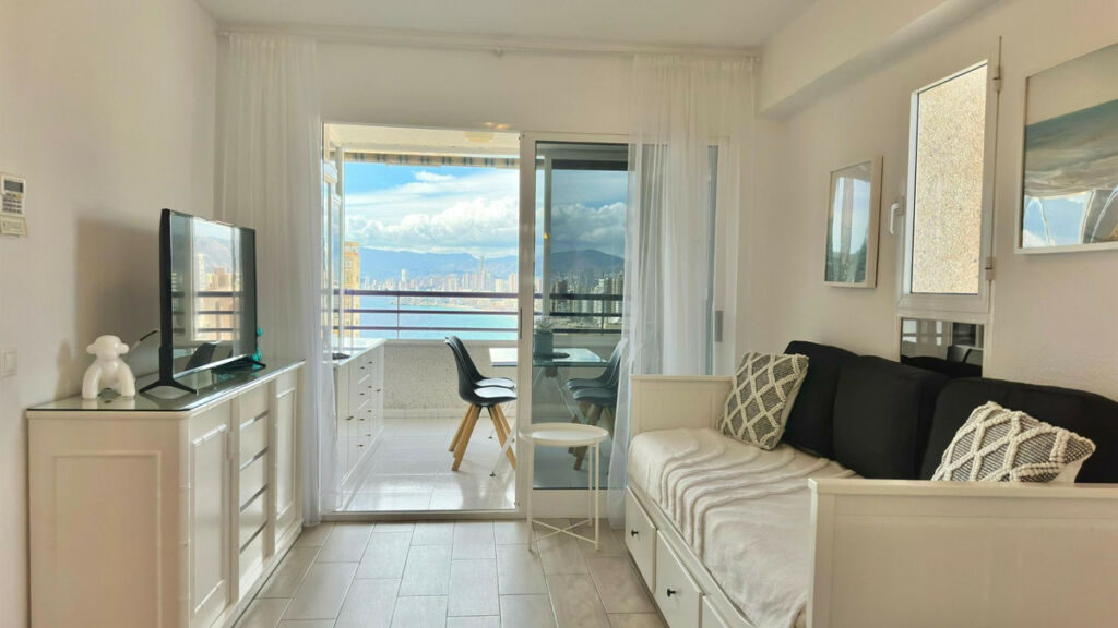 Middle Floor Apartment Benidorm Alicante - image 26